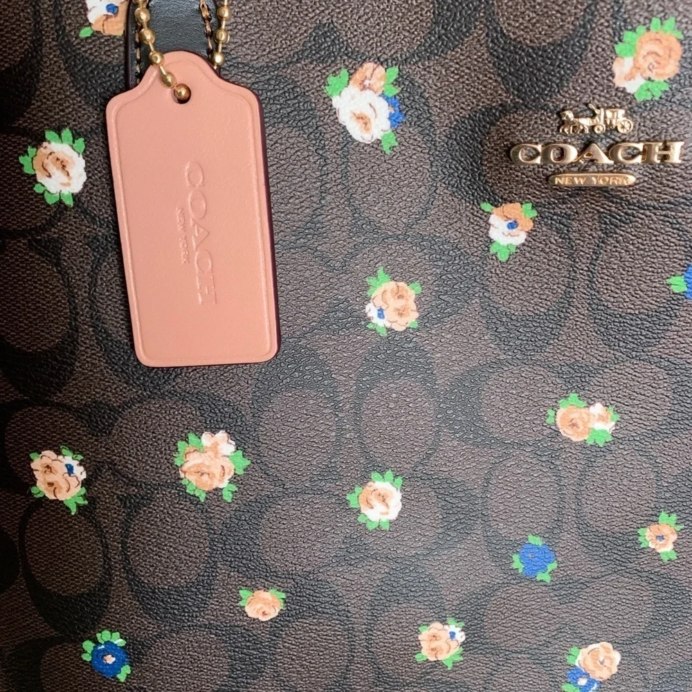 Coach Signature Vntg Rose Tote Brown Black Multicolor Sz 13Lx 11 1/2H x …